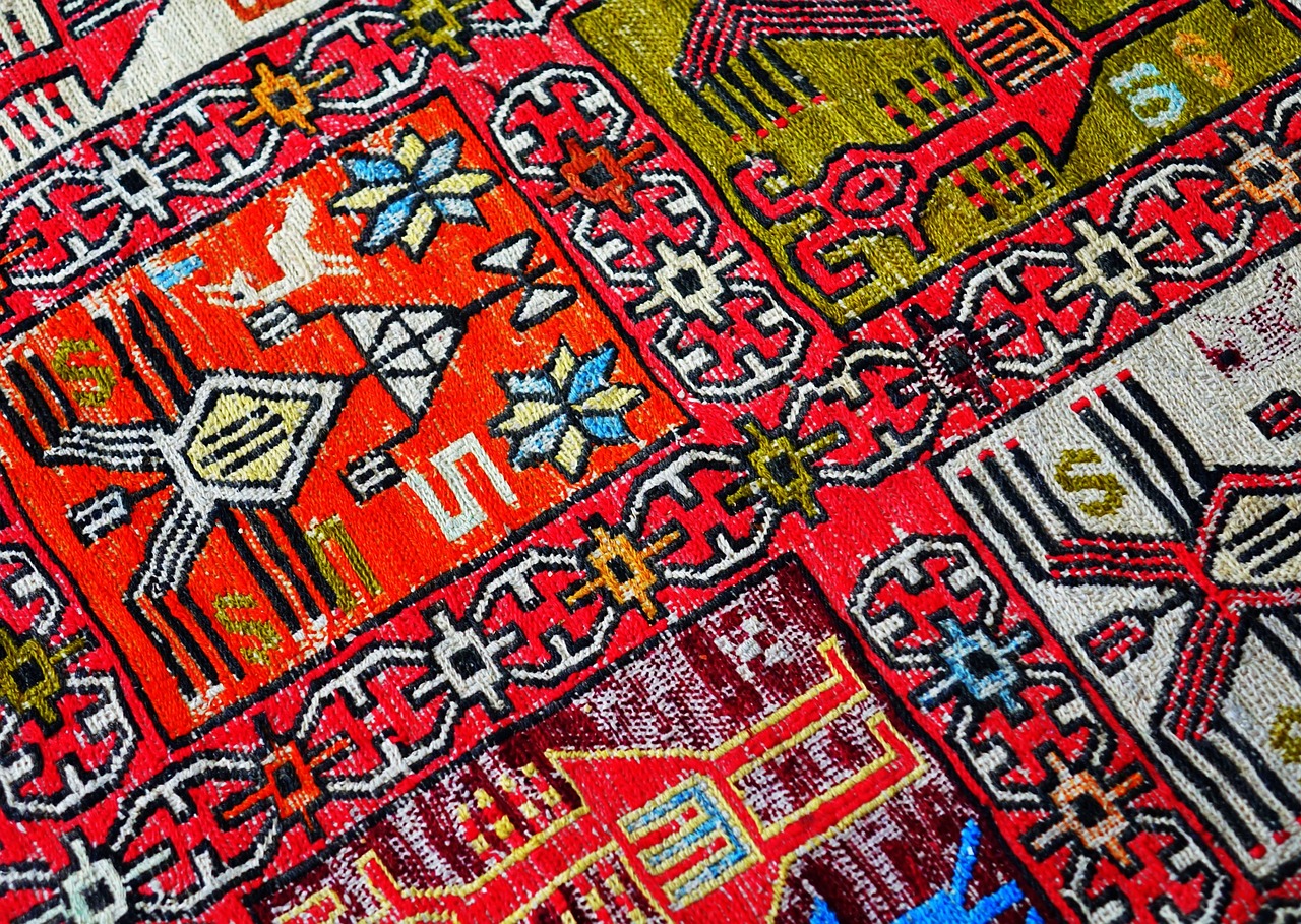 How to Repurpose Old T-shirts into Stylish Rugs